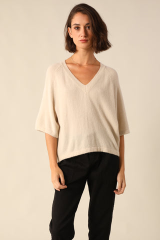 Pull col V manches courtes