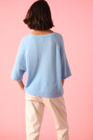 Pull col V manches courtes