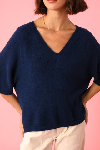 Pull col V manches courtes