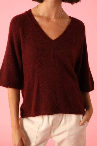 Pull col V manches courtes