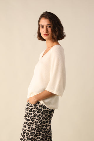 Pull col V manches courtes