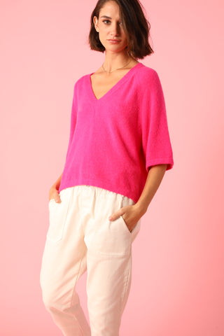 Pull col V manches courtes
