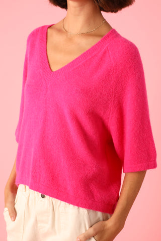 Pull col V manches courtes