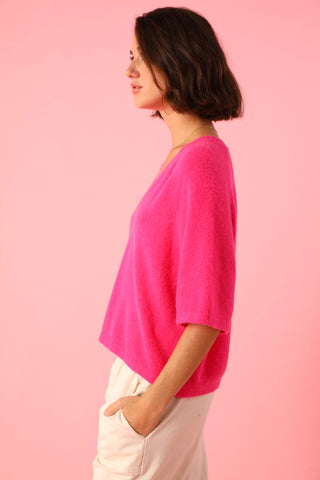 Pull col V manches courtes
