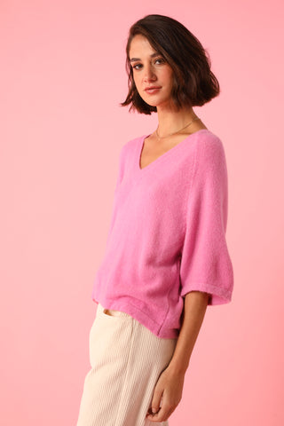 Pull col V manches courtes