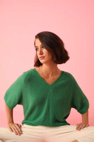 Pull col V manches courtes