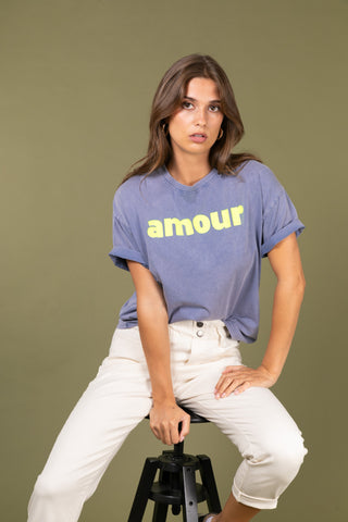 T-shirt délavé Amour col rond