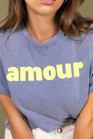 T-shirt délavé Amour col rond