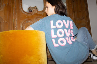 T-shirt délavé Love Love Love col rond