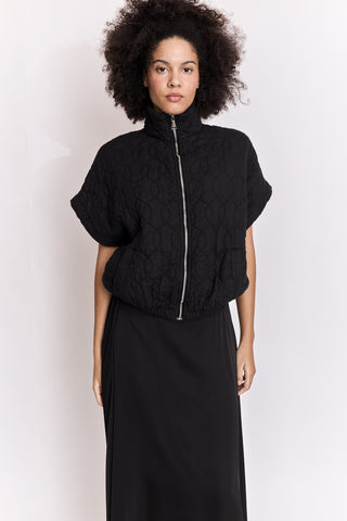 Veste matelassée manches courtes