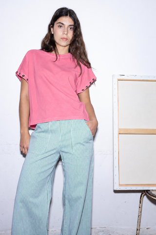 T-shirt à oeillet en coton délavé