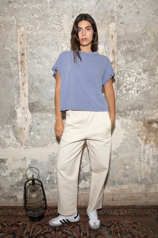 T-shirt à oeillet en coton délavé