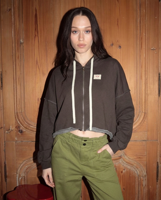 Sweatshirt délavé à capuche zippé