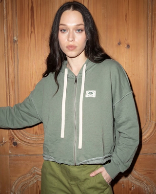 Sweatshirt délavé à capuche zippé