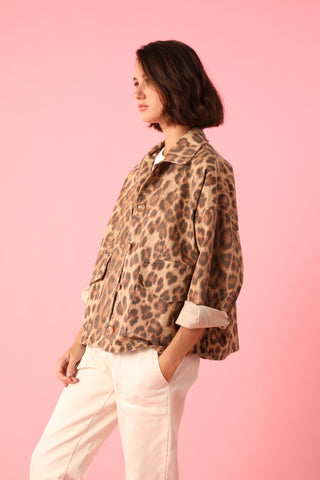 Veste imprimé léopard grandes poches