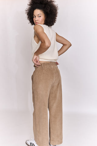 Pantalon wide leg en velours taille élastiquée