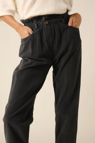 Pantalon carotte en velours taille élastiquée