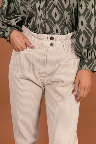 Pantalon carotte en velours taille élastiquée