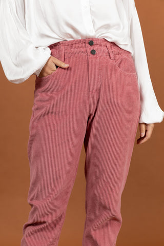 Pantalon carotte en velours taille élastiquée