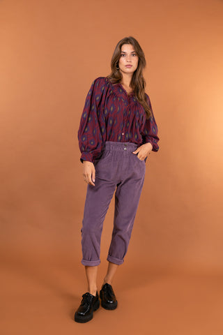 Pantalon carotte en velours taille élastiquée