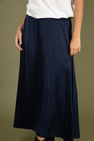 Jupe fluide en soie satinée