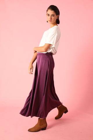 Jupe fluide en soie satinée