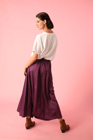 Jupe fluide en soie satinée