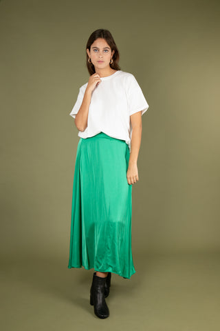 Jupe fluide en soie satinée