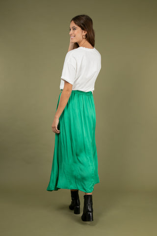 Jupe fluide en soie satinée