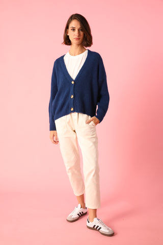 Gilet boutonné en Baby Alpaga col V