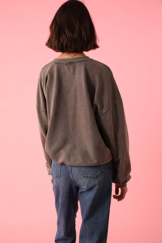 Sweatshirt délavé Amour manches longues
