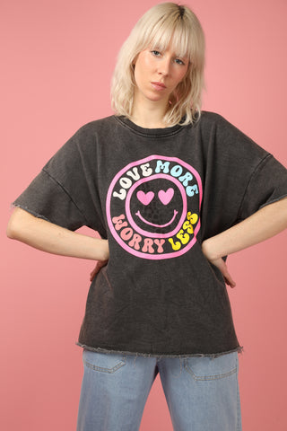 Sweatshirt délavé Love More Worry Less manches courtes