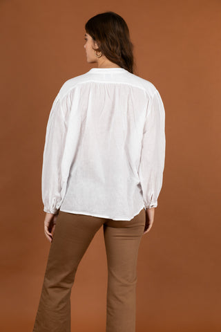 Chemise à volant en voile de coton