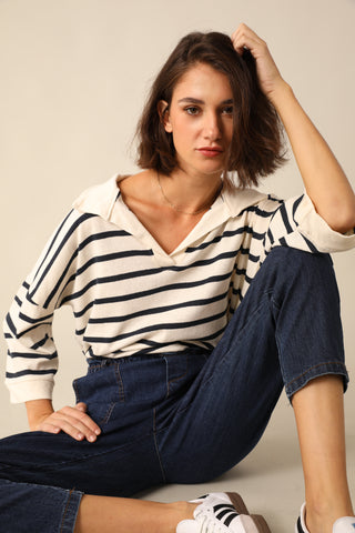 Pull marinière à encolure ouverte