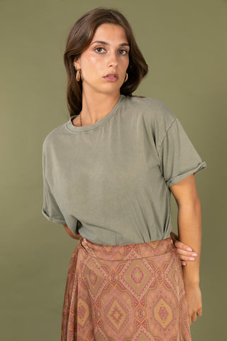 T-shirt uni en coton délavé